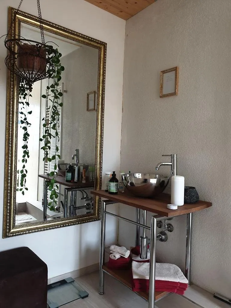 Wohnliche Raeumlichkeiten In Gesundheitspraxis Basel
